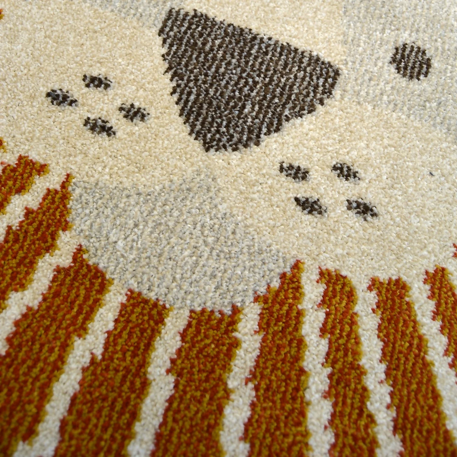 Lion Rug - Grey - 120cm 7 Lion Rug - Grey - 120cm - Image 5